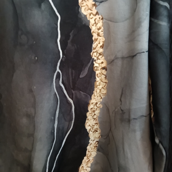 Pixie Lady Crewneck Top - Picture 3 of 7